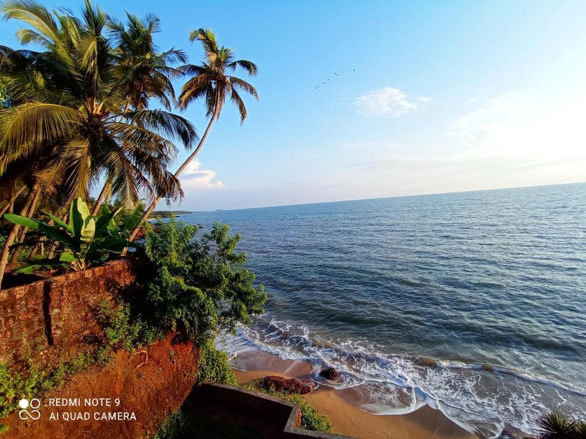 Perch By The Sea Acomodação com café da manhã Kannur Exterior foto